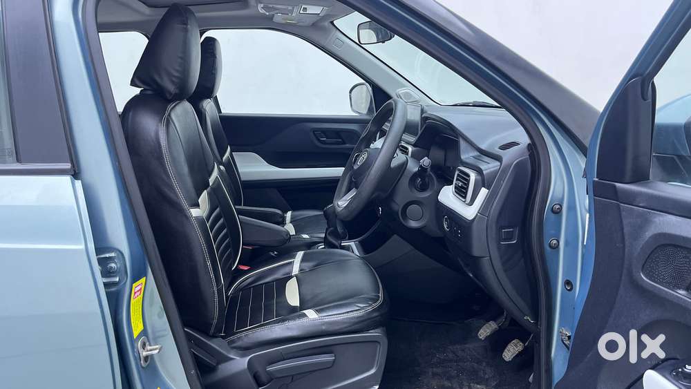 Tata Punch Accomplished Dazzle Sunroof Cng, 2023, Cng & Hybrids