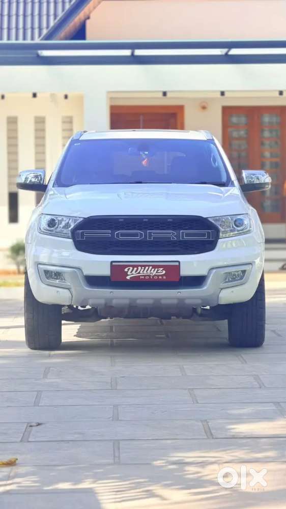 Ford Endeavour 3.2 Titanium 2018 Neat One