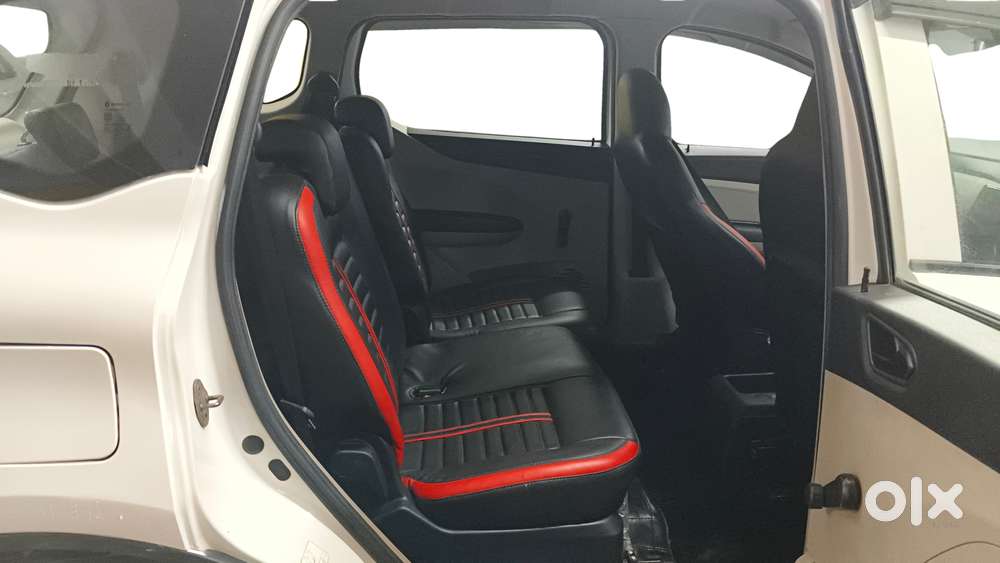 Renault Triber 1.0 Rxe, 2020, Petrol