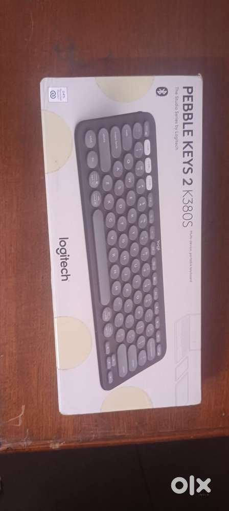 Keyboard pebble key K380S