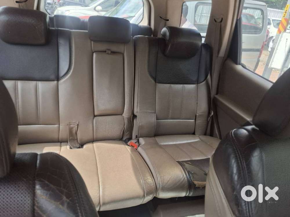 Mahindra Xuv500 W8, 2014