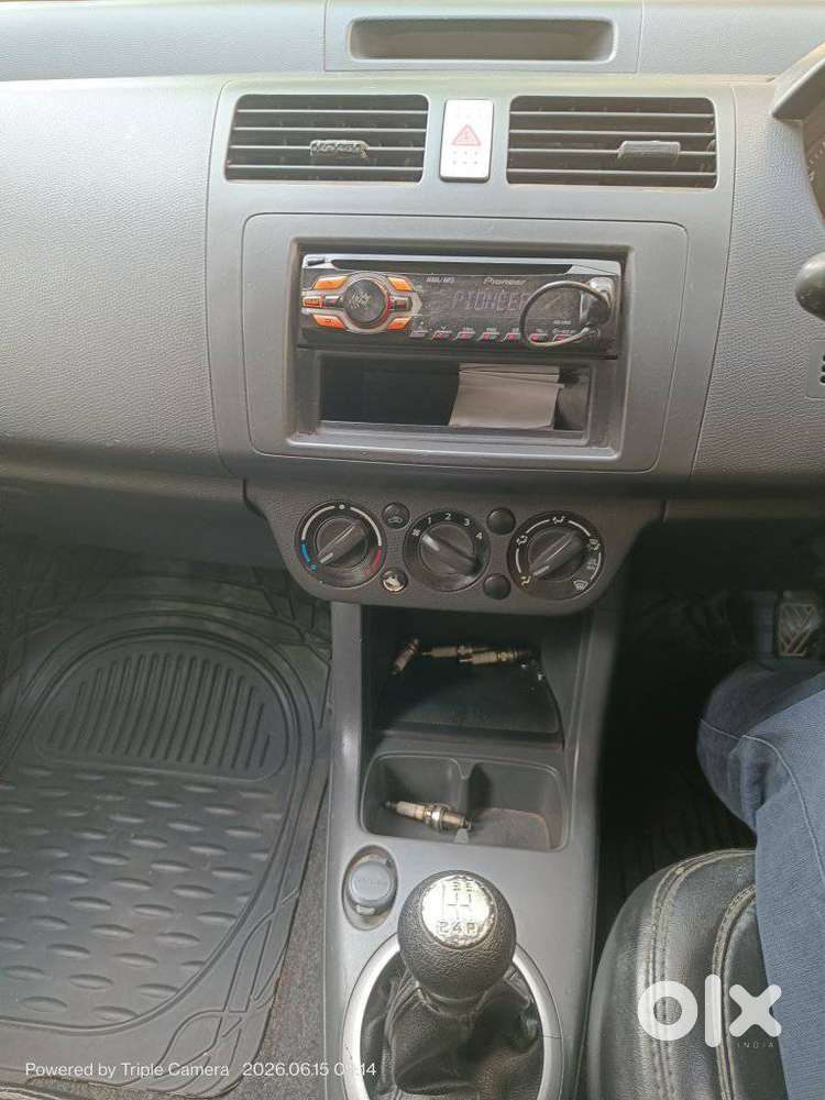 Maruti Suzuki Swift Vxi + Manual, 2007, Cng & Hybrids
