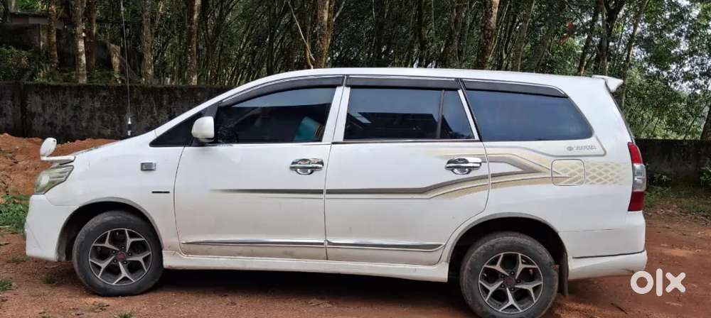 Toyota Innova 2.5 G4 2015