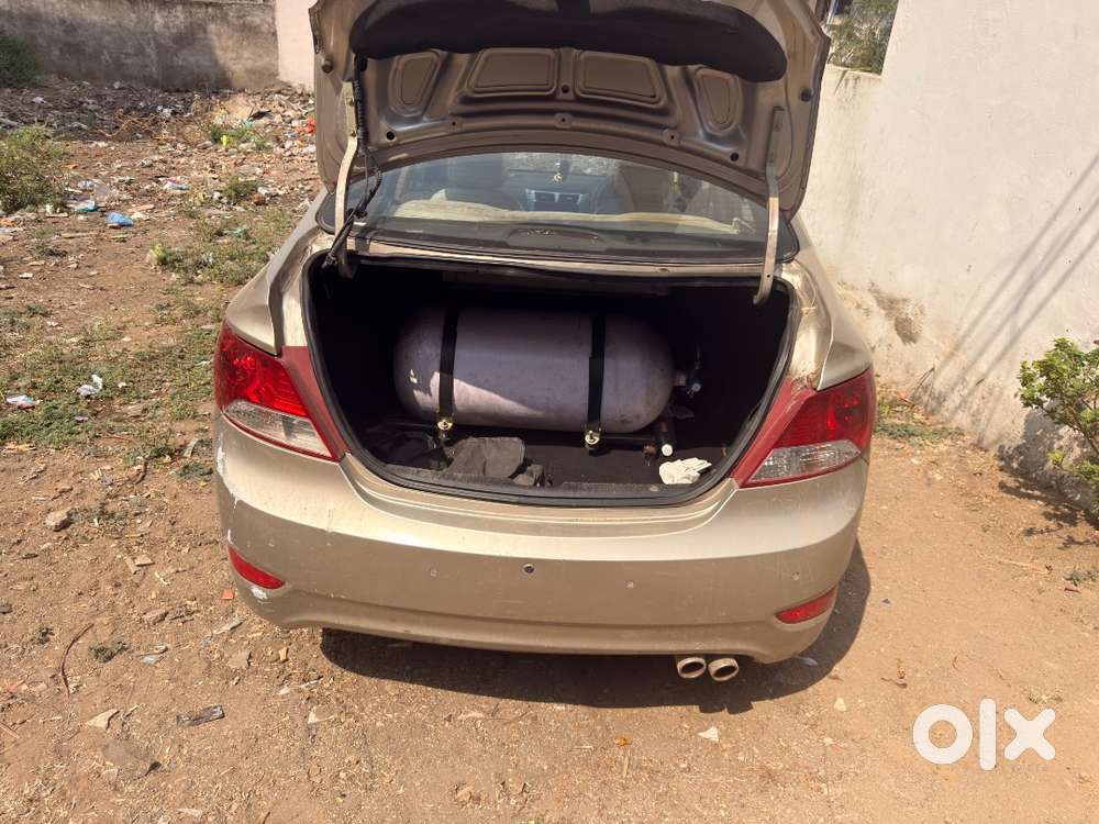 Hyundai Verna Cng & Hybrids Good Condition