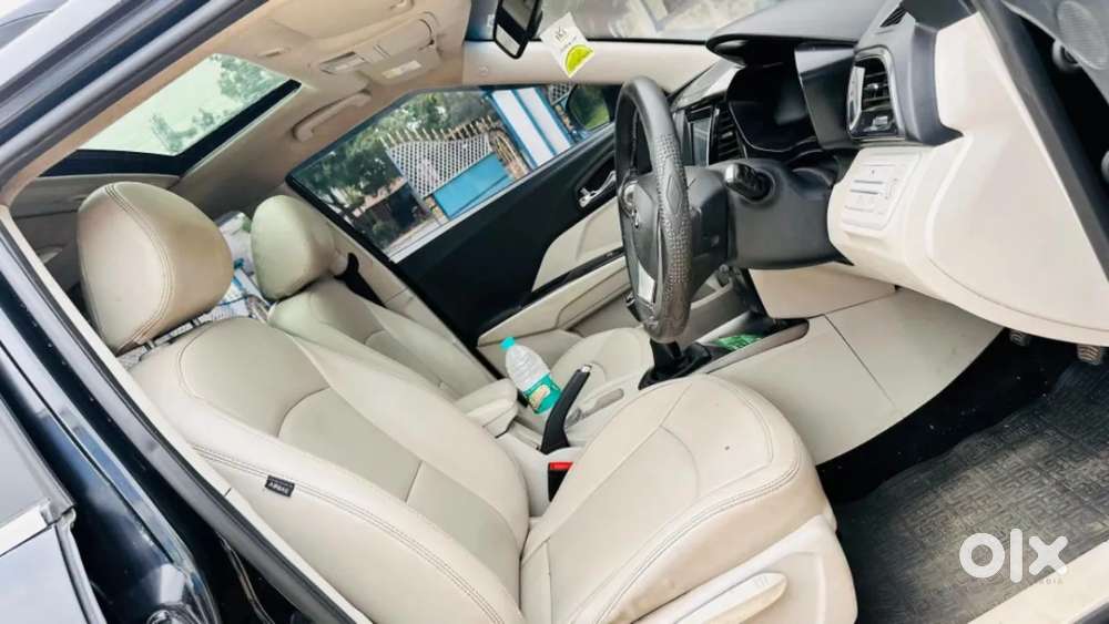 Mahindra Xuv300 W8 Option Diesel, 2022, Diesel