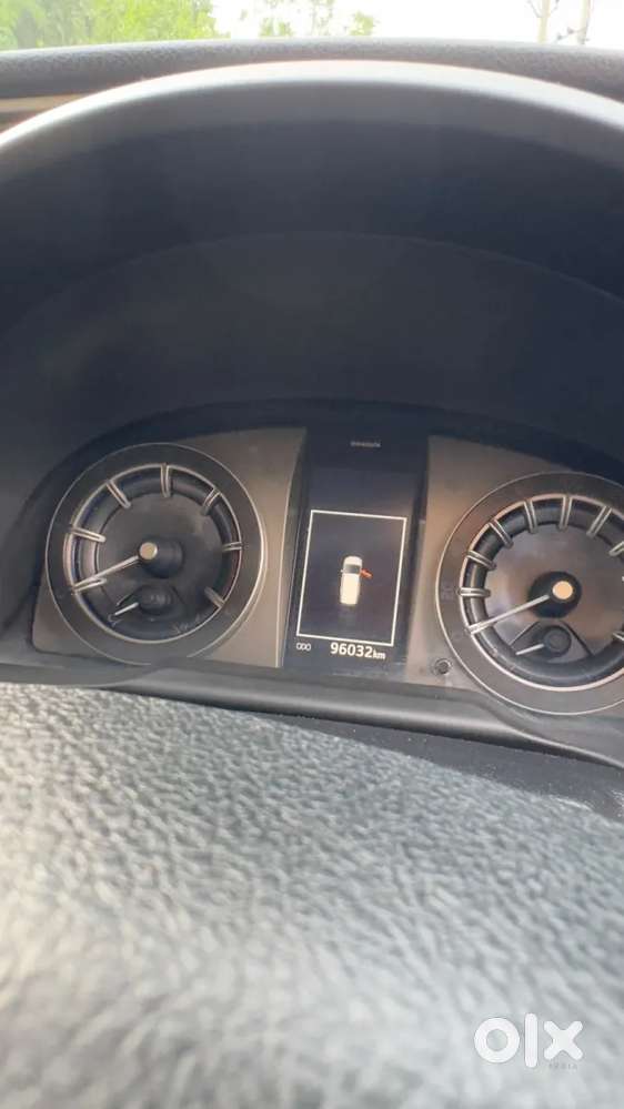Toyota Innova Crysta 2.8 Zx At 7 Seater, 2018, Diesel