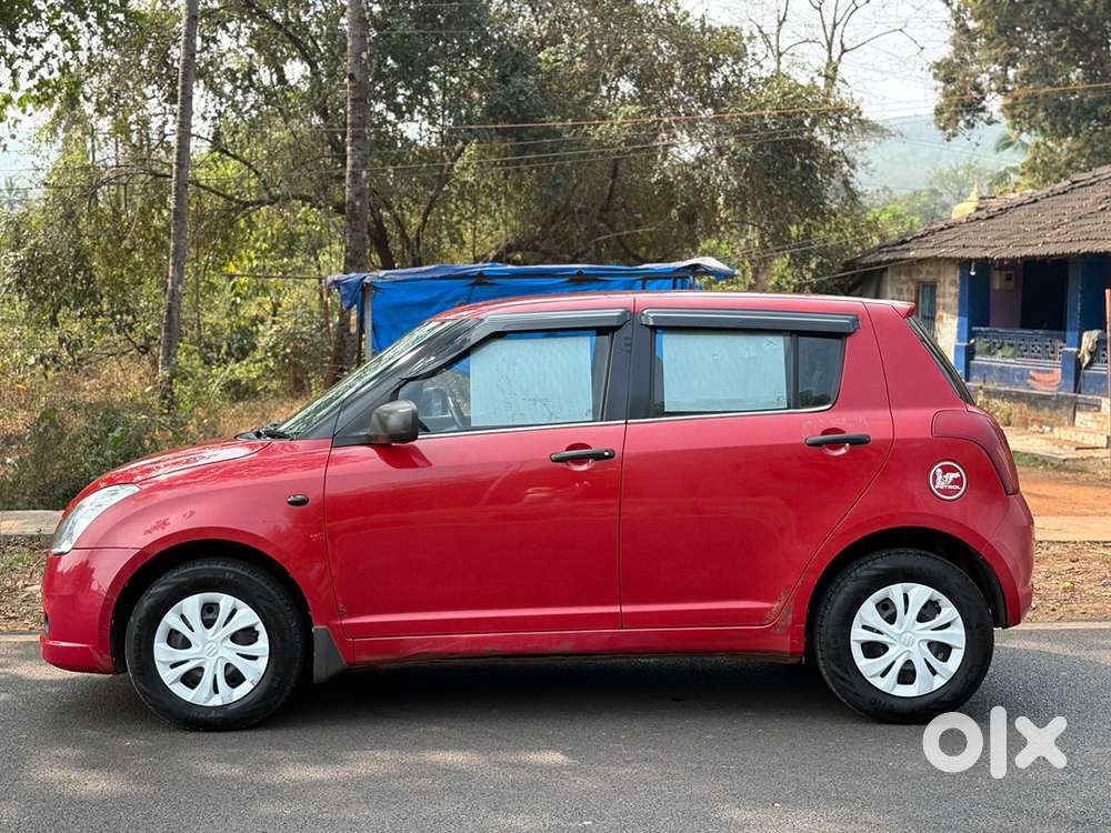 Swift Petrol Maruti 2006