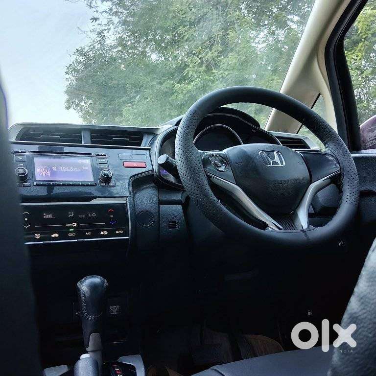 Honda Jazz V Cvt, 2016, Petrol