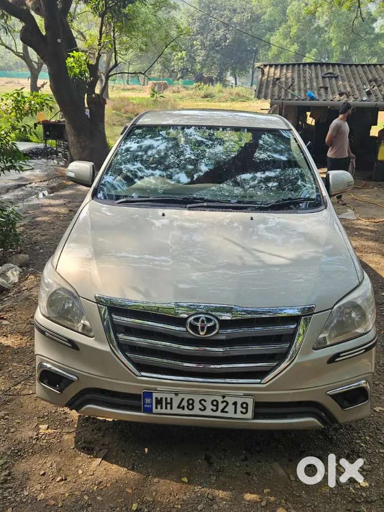 Toyota Innova 2013 Diesel 185000 Km Driven