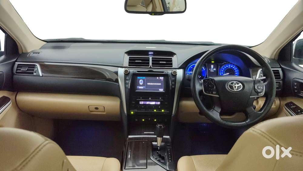 Toyota Camry Hybrid, 2016, Petrol