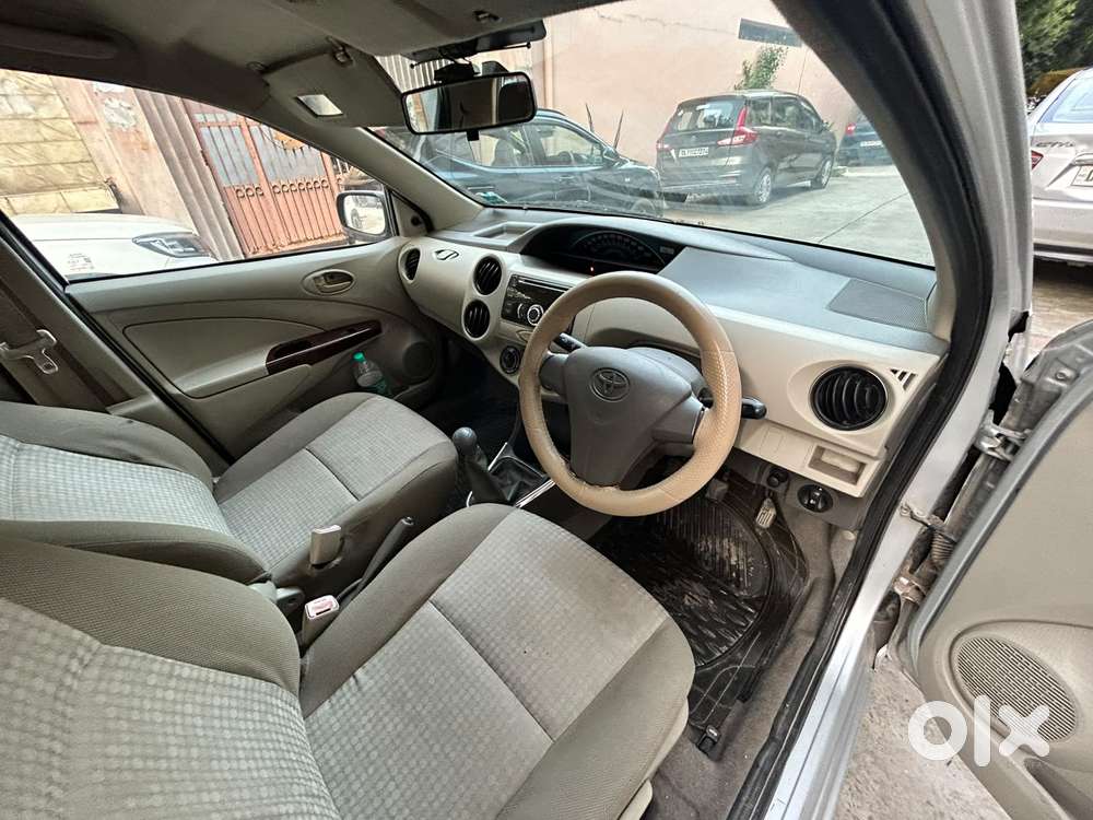Toyota Etios Liva G, 2014, Petrol