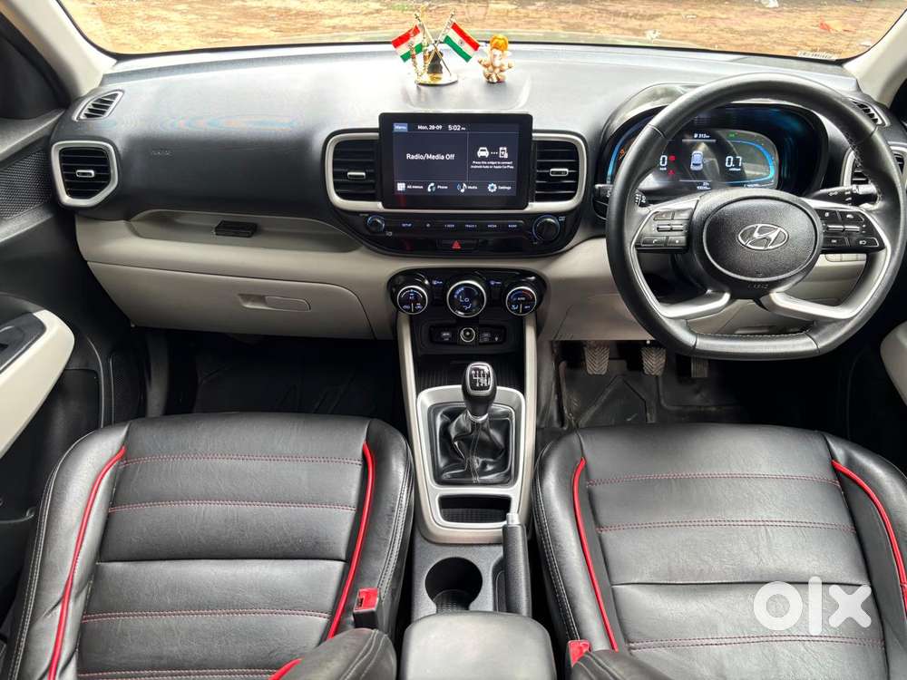 Hyundai Venue Sx Dual Tone Diesel, 2023, Diesel