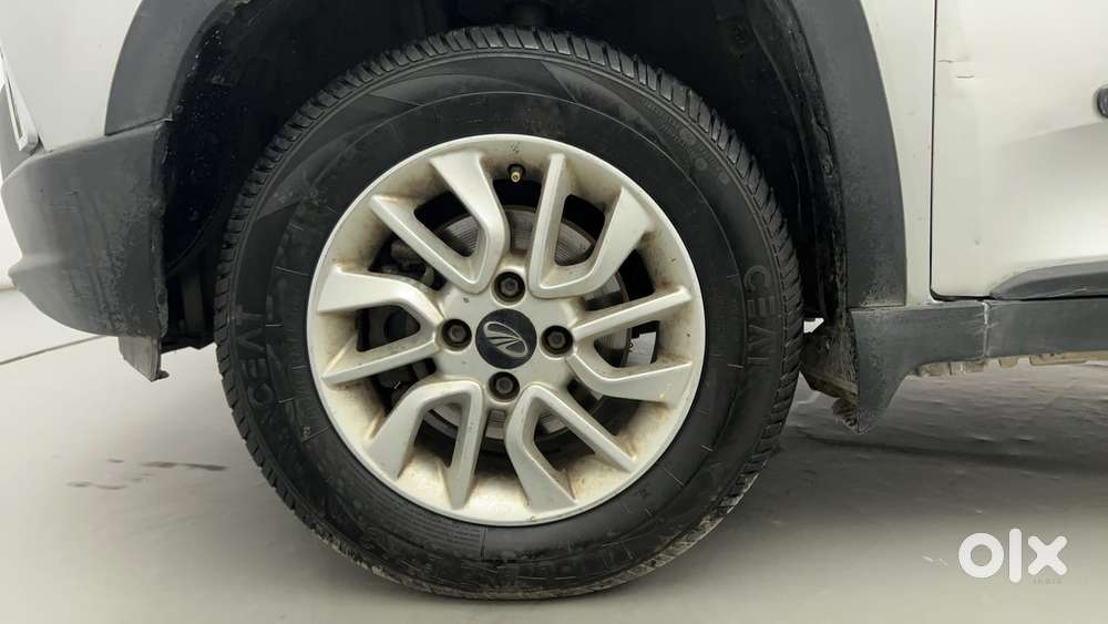 Mahindra Kuv 100 2016-2017 Mfalcon G80 K8 5str, 2016, Petrol