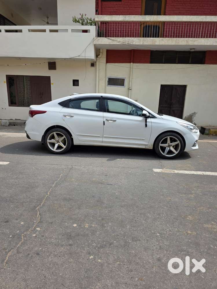 Hyundai Verna, 2018, Diesel