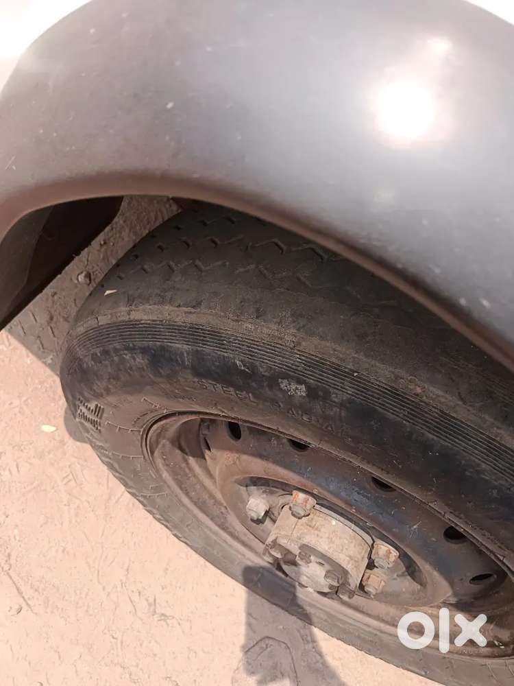 Mahindra Bolero 2011