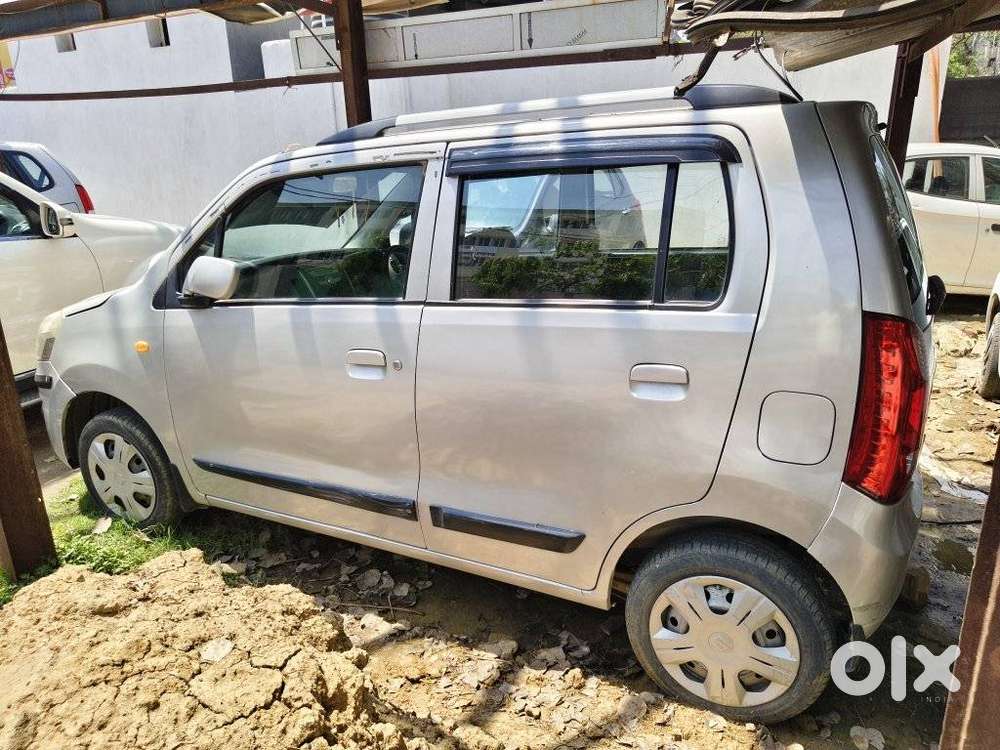 Maruti Suzuki Wagon R 1.0 Vxi, 2014