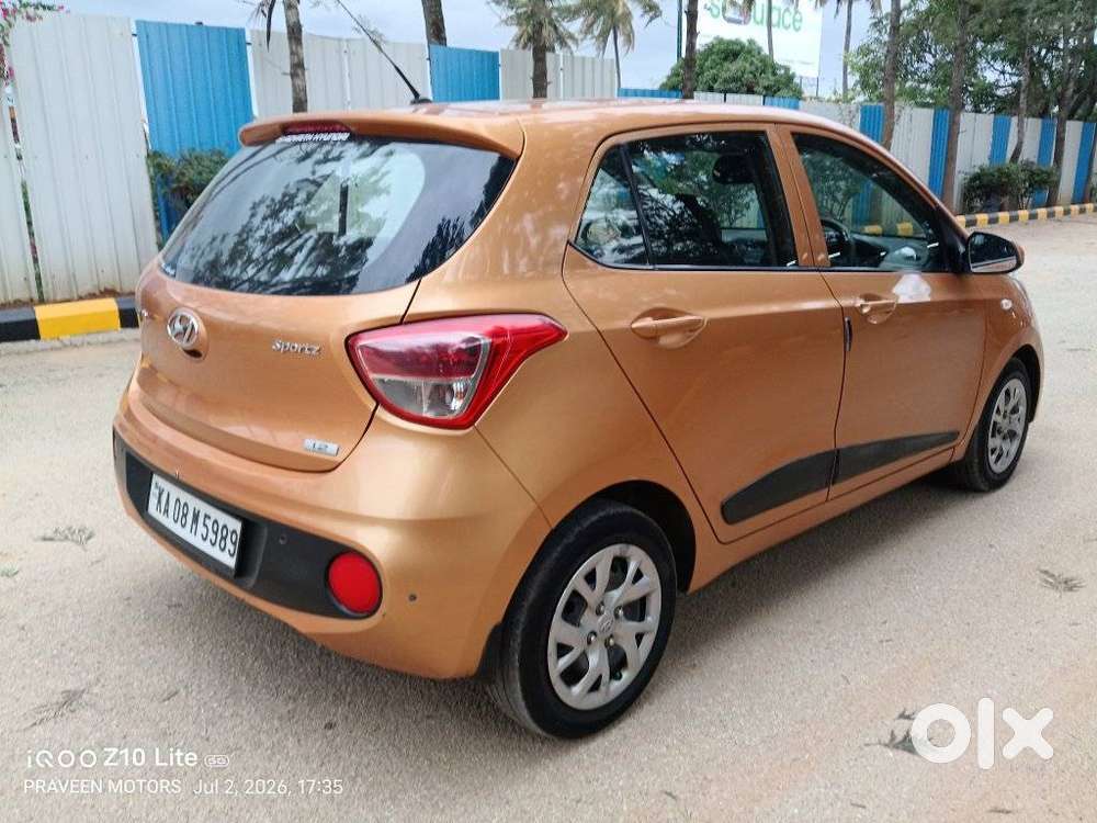 Hyundai Grand I10 Sportz, 2017, Petrol