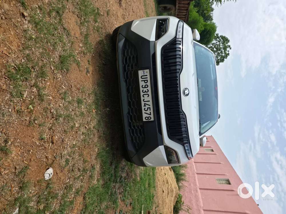 Skoda Kylaq 2025 Petrol 22000 Km Driven
