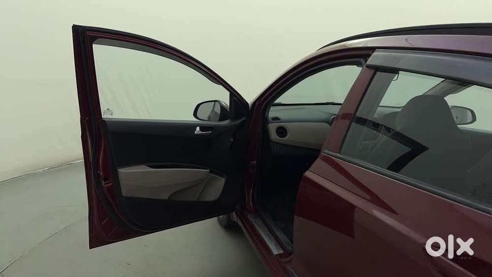 Hyundai Grand I10 1.2 Kappa Sportz, 2015, Petrol
