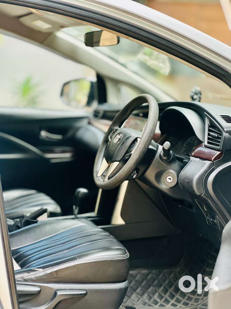Toyota Innova Crysta 2.4 Gx Limited Edition 7 Str, 2021, Diesel