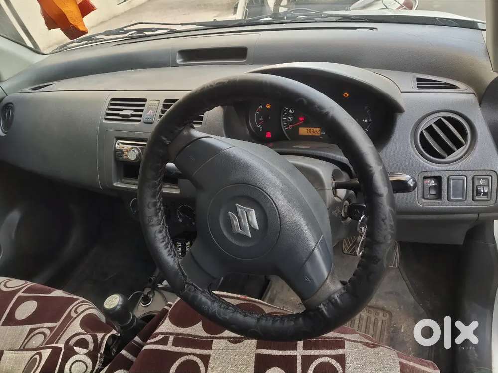 Swift 2010 Lxi Petrol Cng Parcing Puru Thayel Che