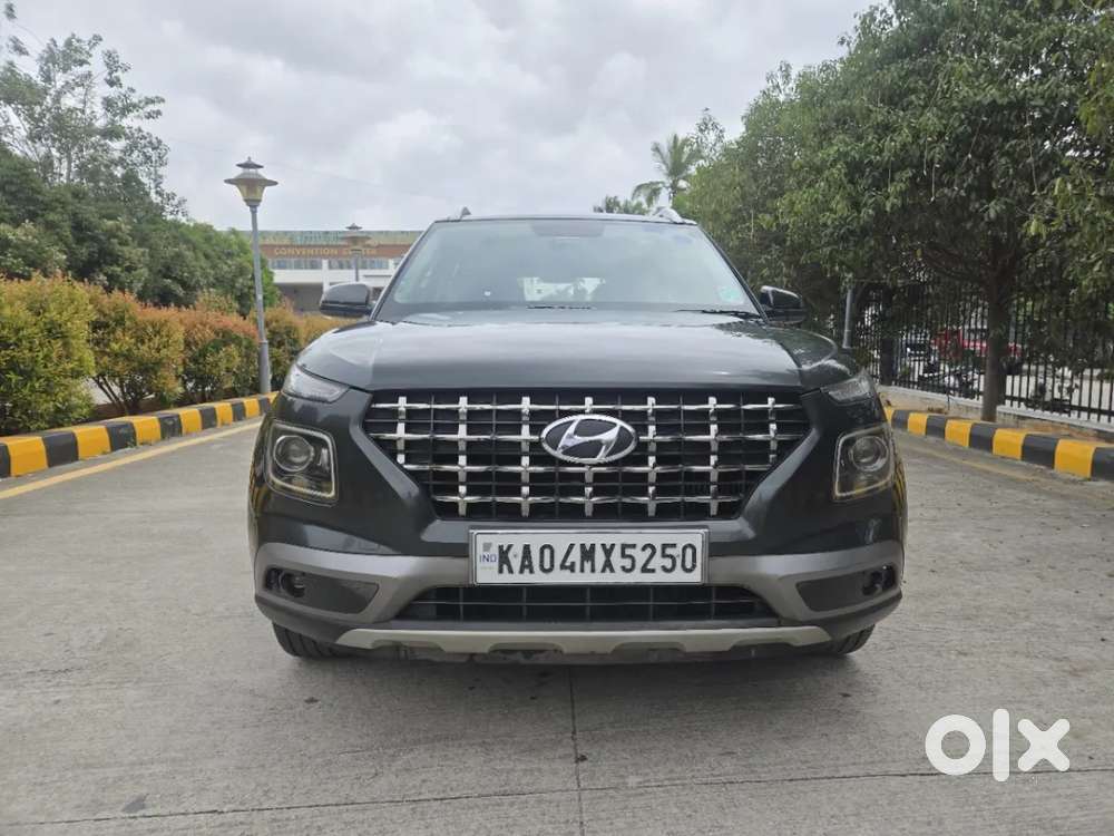 Hyundai Venue 1.0 Sx (o) Turbo Dct, 2020, Petrol