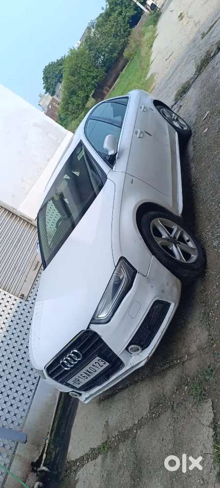 Audi A4 Premium 2012 Diesel Sunroof