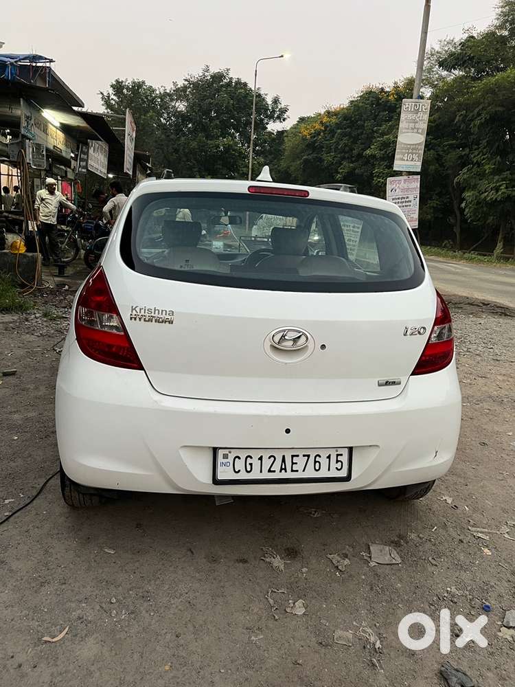 Hyundai I20 Petrol Manual 2013