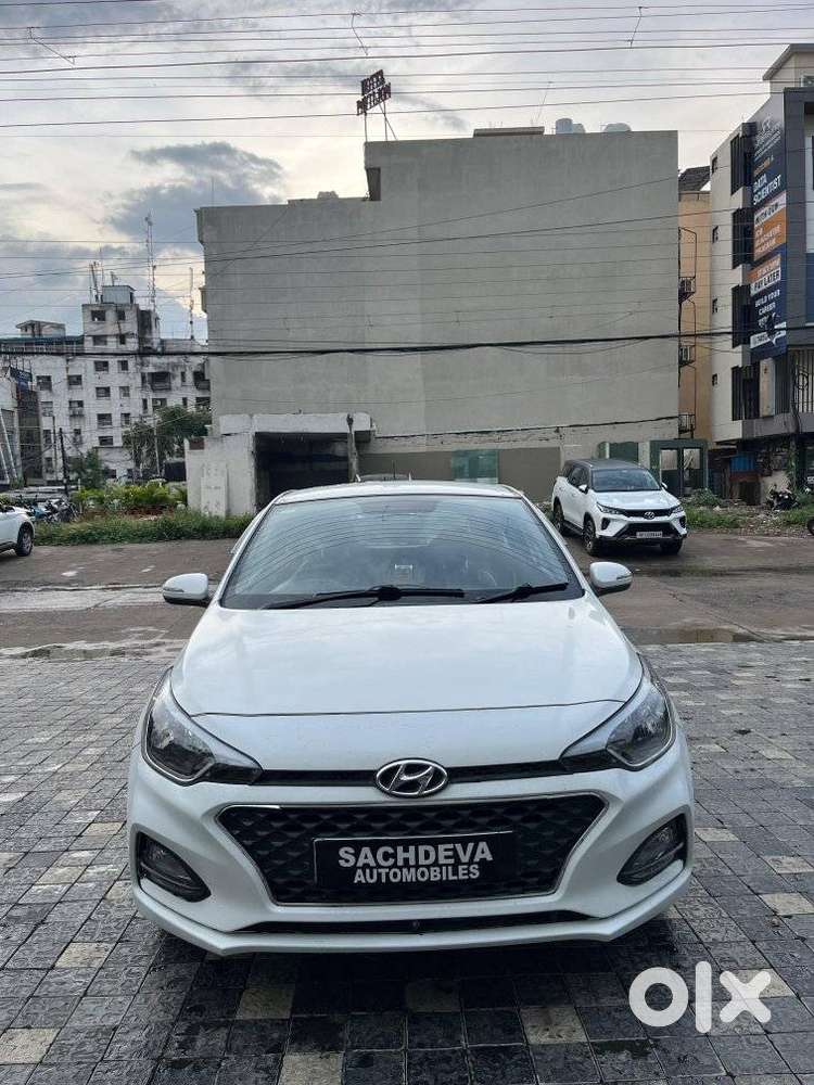 Hyundai I20 Sportz 1.2 Bs-iv, 2019, Petrol