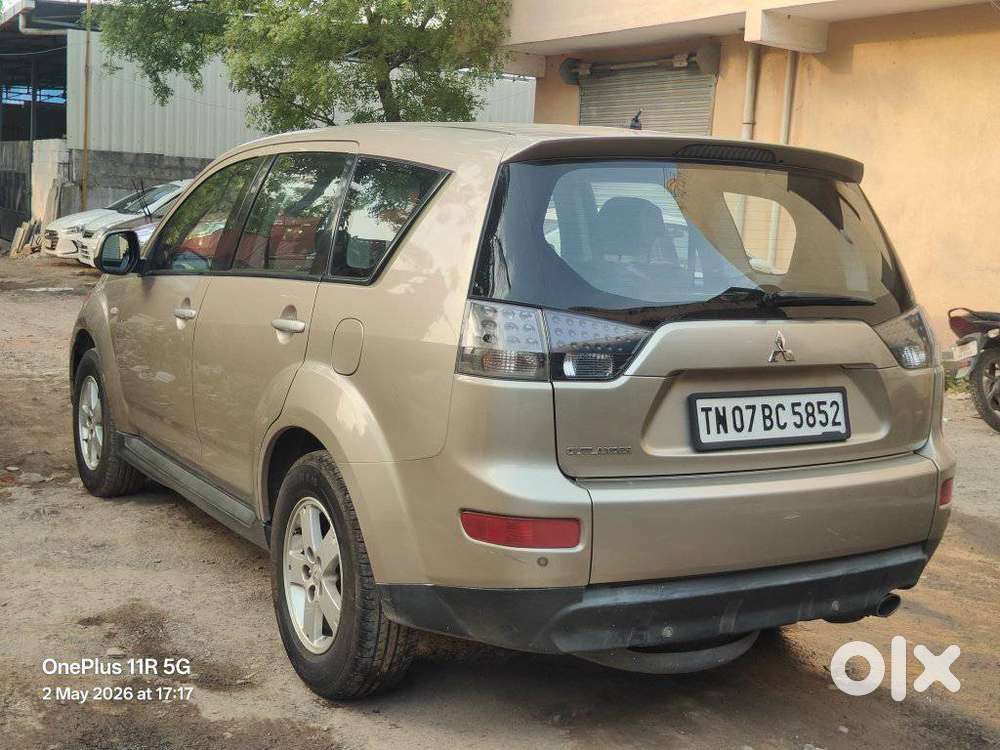 Mitsubishi Outlander, 2009, Petrol