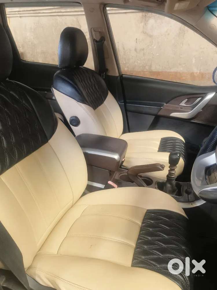 Mahindra Xuv500 2014