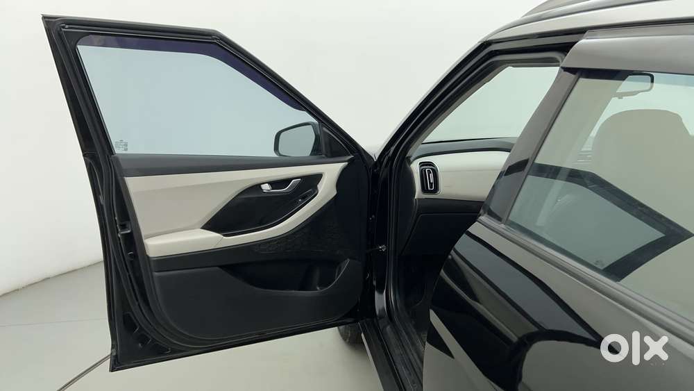 Hyundai Creta 1.5 Mpi Sx Petrol Ivt, 2022, Petrol