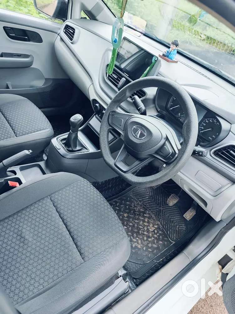 Tata Altroz 1.2 Xe 2021