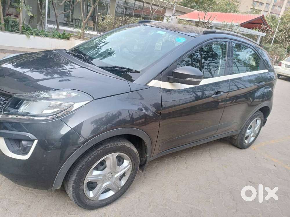 Tata Nexon Xm Mt