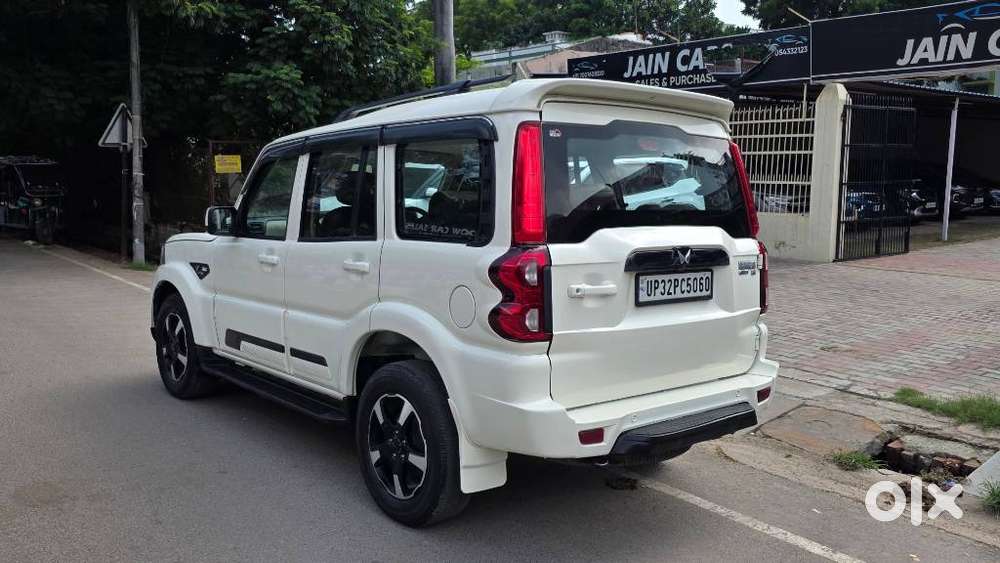 Mahindra Scorpio Classic 2.2 S Mt 7 Str, 2023, Diesel