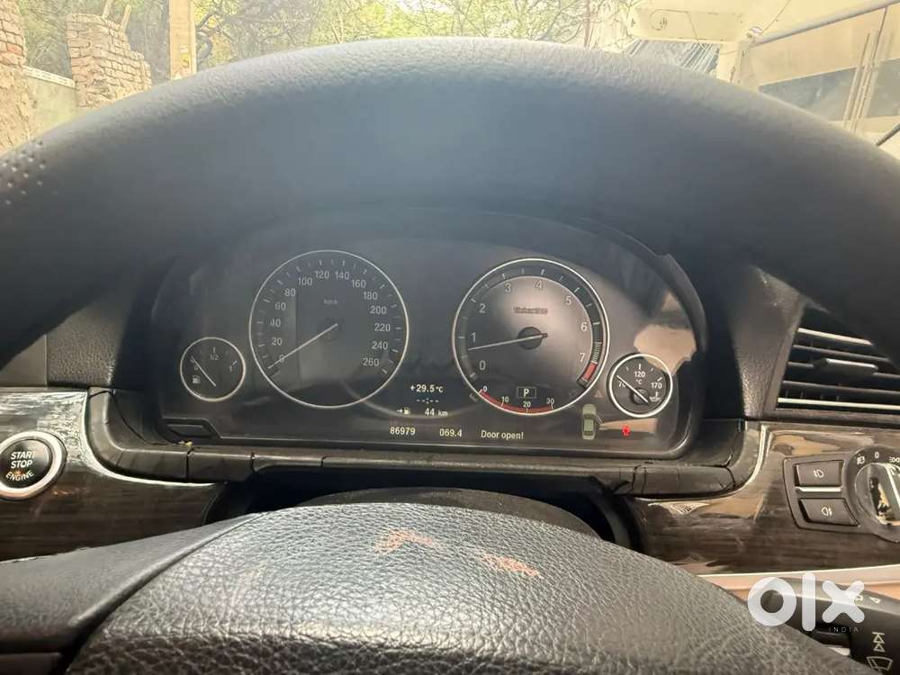 Bmw 5 Series 2011 Petrol 86000 Km Driven