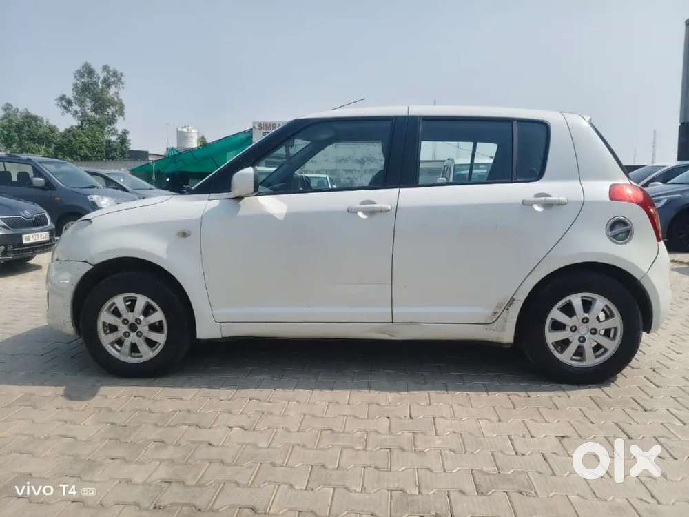 Maruti Suzuki Swift 2011 Petrol Good Condition