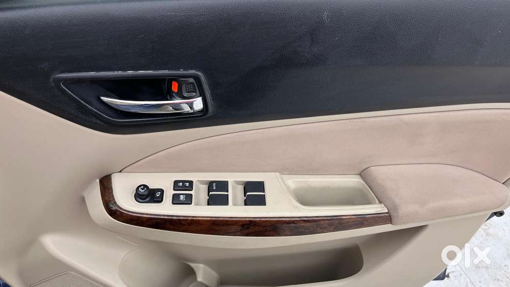 Maruti Suzuki Swift Dzire Zxi + Amt, 2019, Petrol
