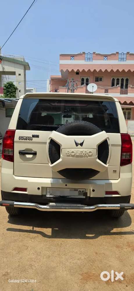 Mahindra Bolero Neo 2022
