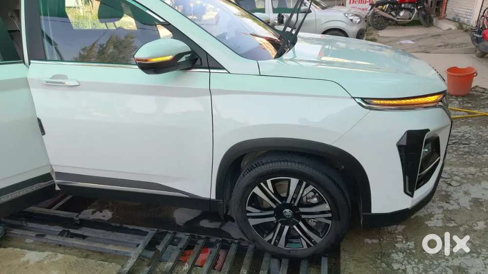Mg Hector Sharp Pro 2026