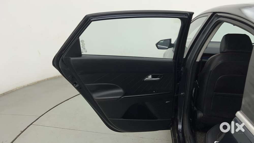 Hyundai Verna 1.5 Sx (o) Turbo Petrol Dct, 2024, Petrol