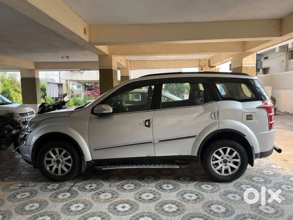 Mahindra Xuv500 2.2 W10 2015
