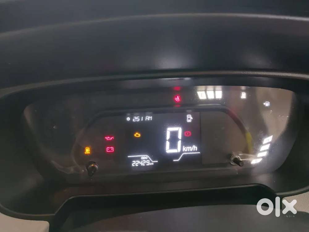 Tata Punch Pure Icng 2024(with All Accessories)