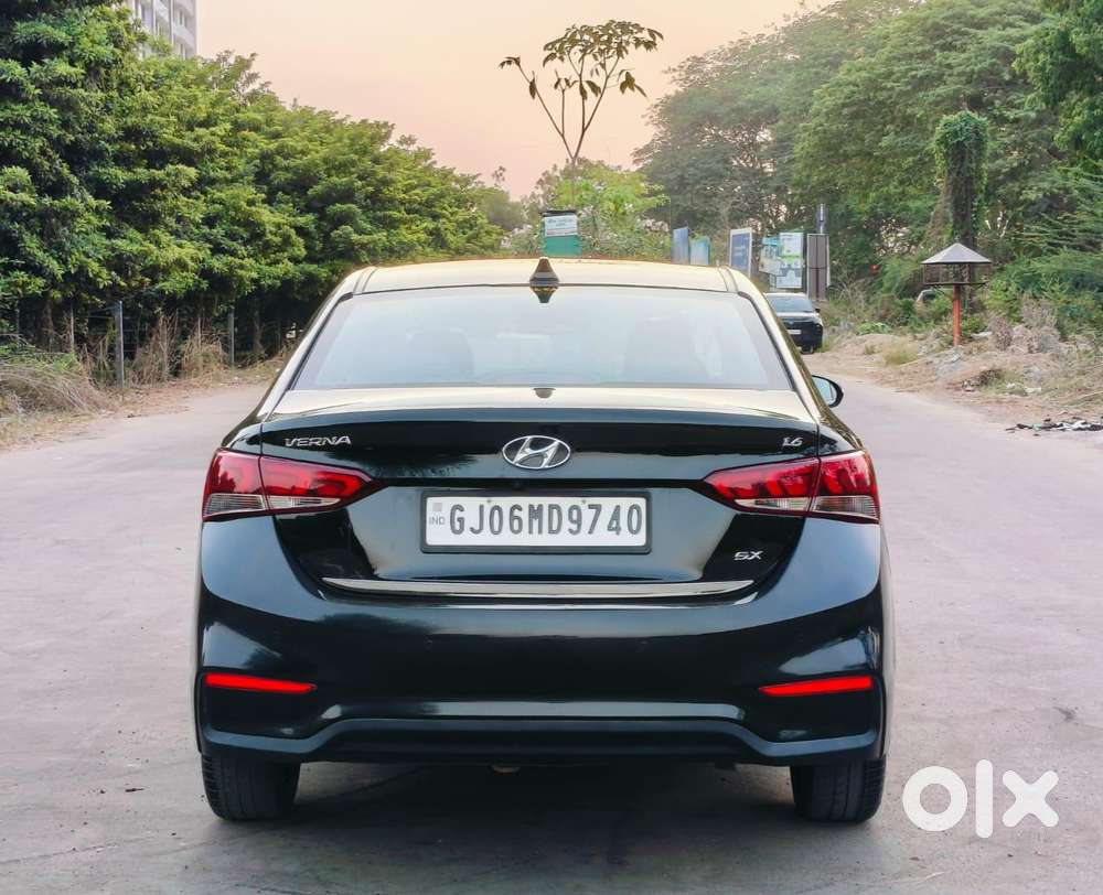 Hyundai Verna 1.6 Sx (o) Vtvt, 2019, Petrol
