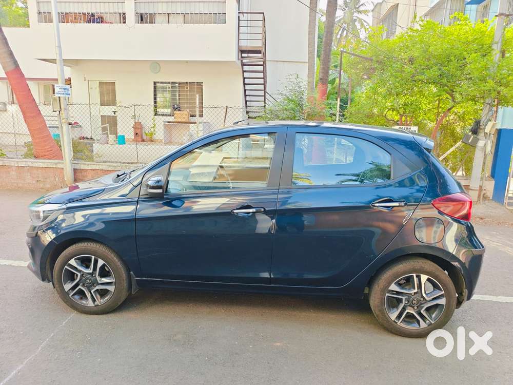 Tata Tiago 1.2 Revotron Xza, 2023, Petrol