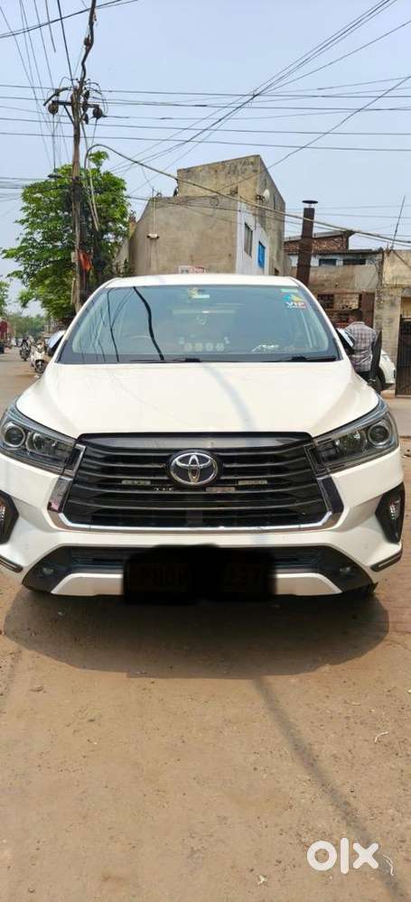 Toyota Innova Crysta 2022