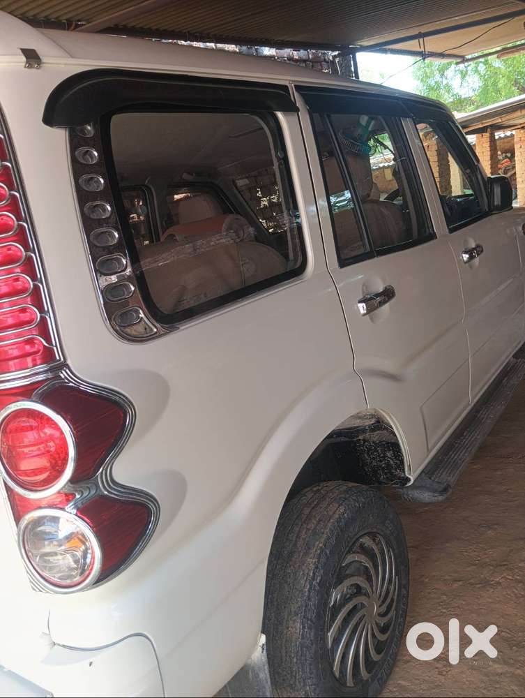 Mahindra Scorpio 2014 Diesel Well Maintained