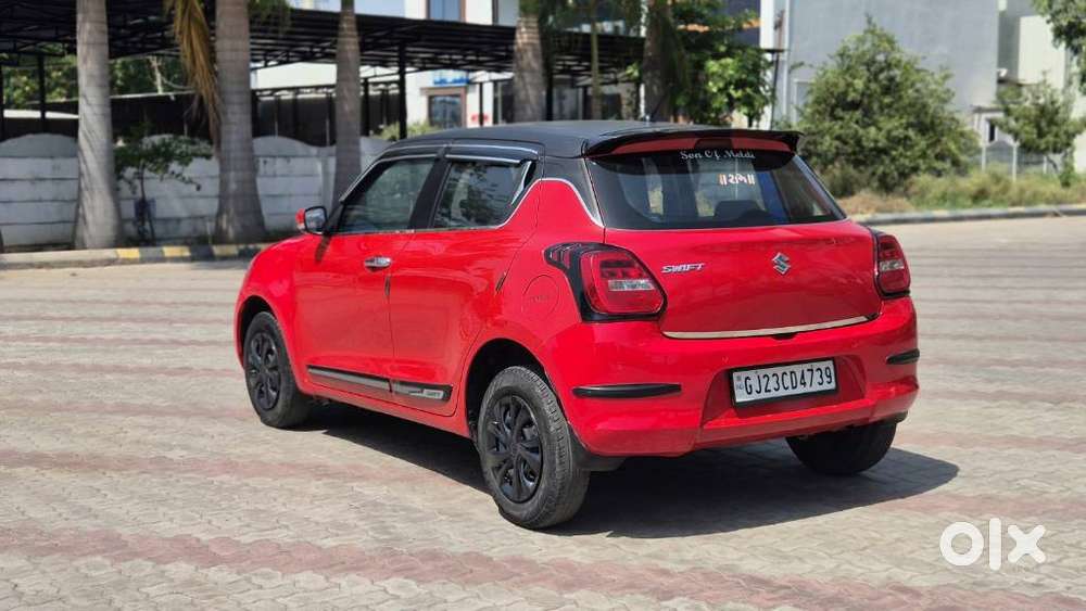 Maruti Suzuki Swift 1.2 Vxi (o), 2022, Petrol