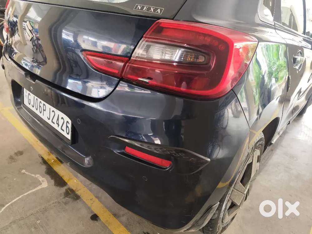 Two Original Keys, Touchscreen Display, Reverse Camera 
Reverse Sensor