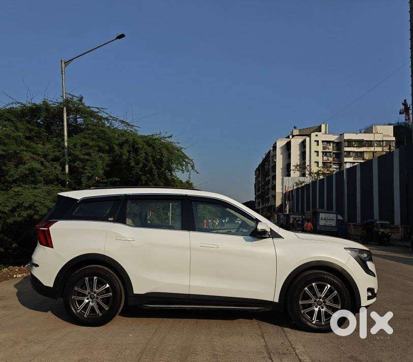 Mahindra Xuv700 2.0 Ax 7 Petrol At Str, 2021, Petrol